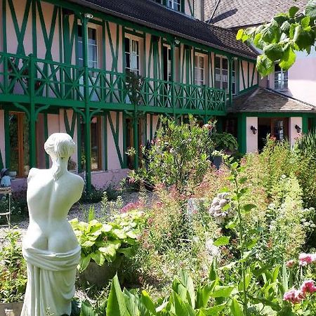 Le Jardin Des Merveilles Saint-Pierre-d'Autils Exterior photo